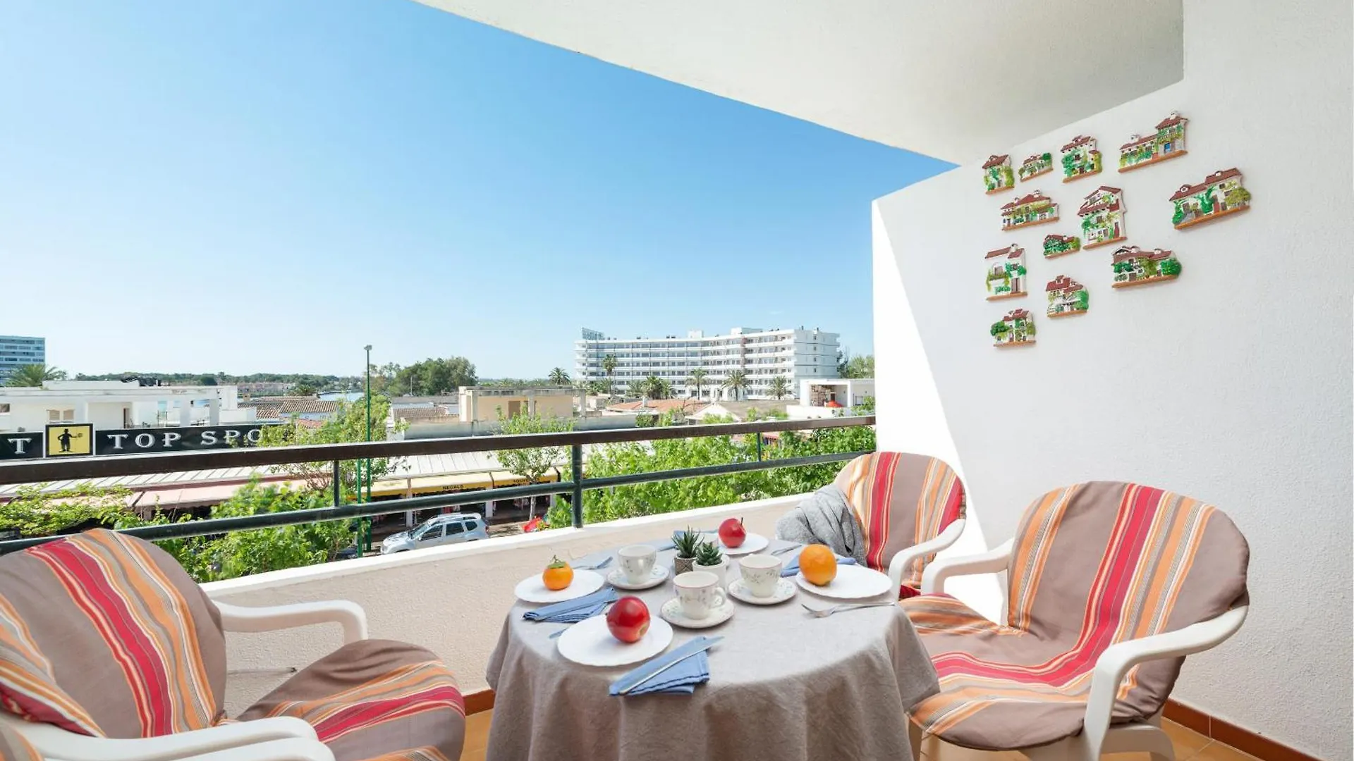 New Apartment Sol With Sea Views And Balcony By Bebreeze Alcúdia
